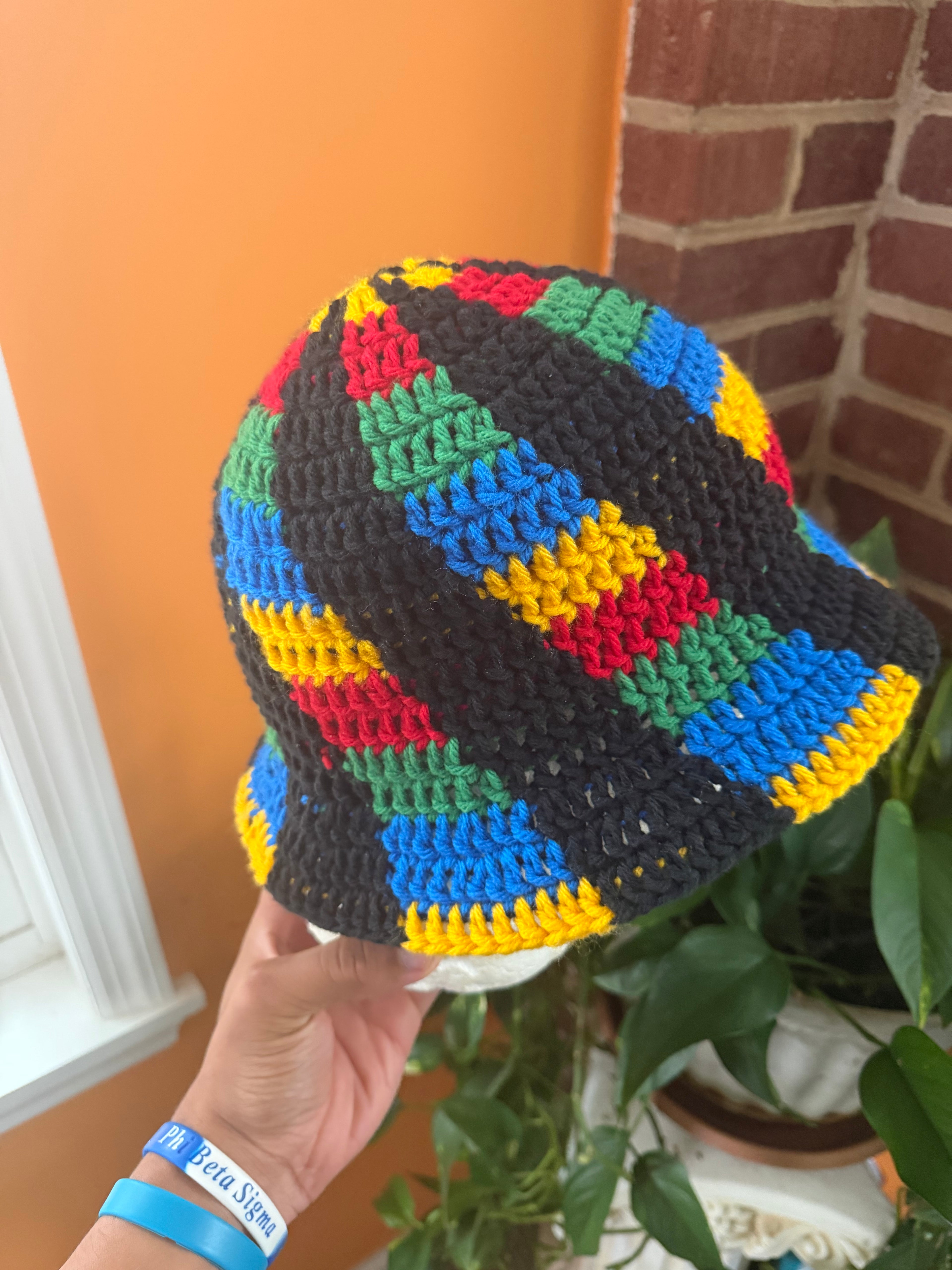Retro Spiral Bucket Hat