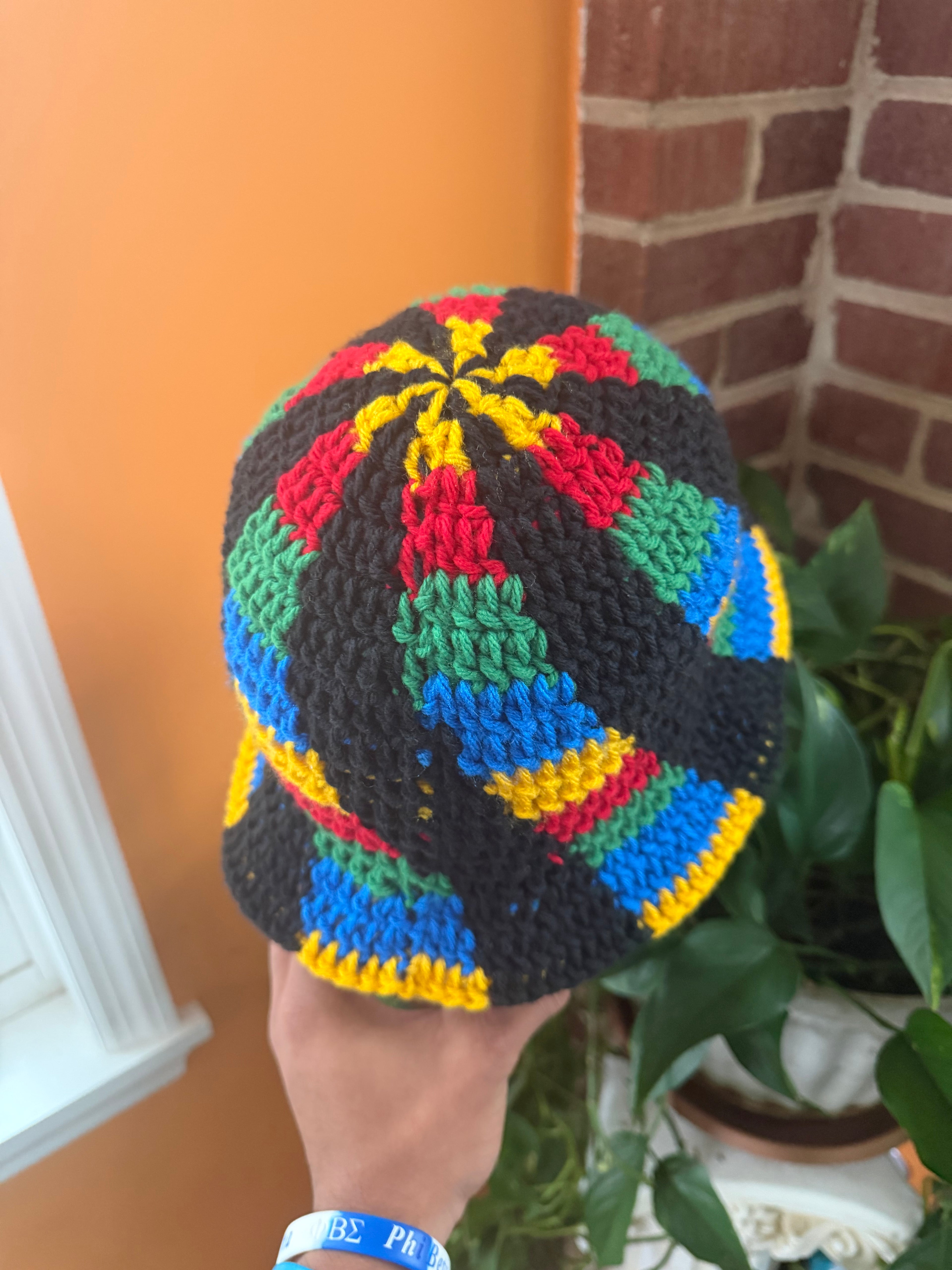 Retro Spiral Bucket Hat