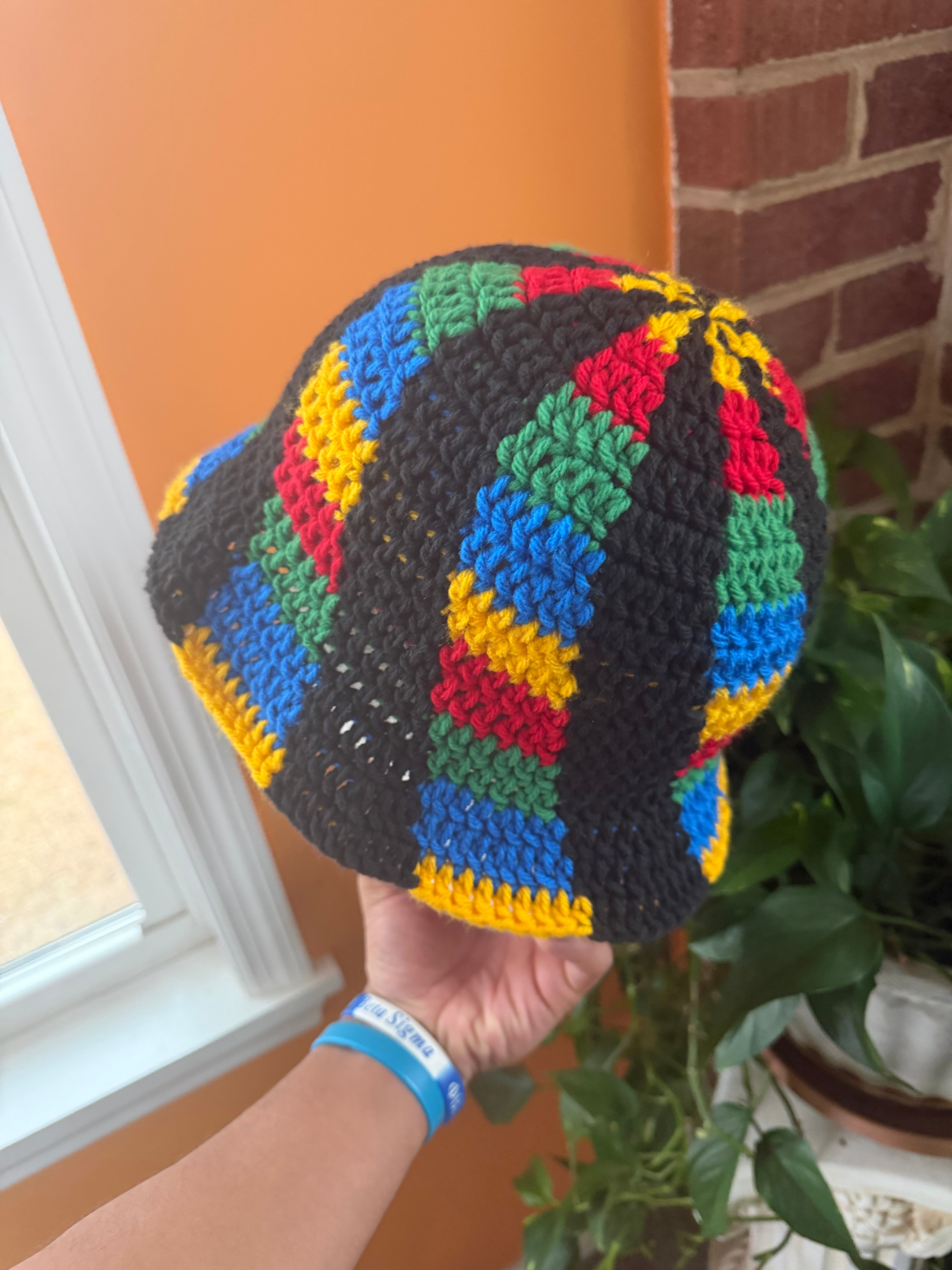 Retro Spiral Bucket Hat