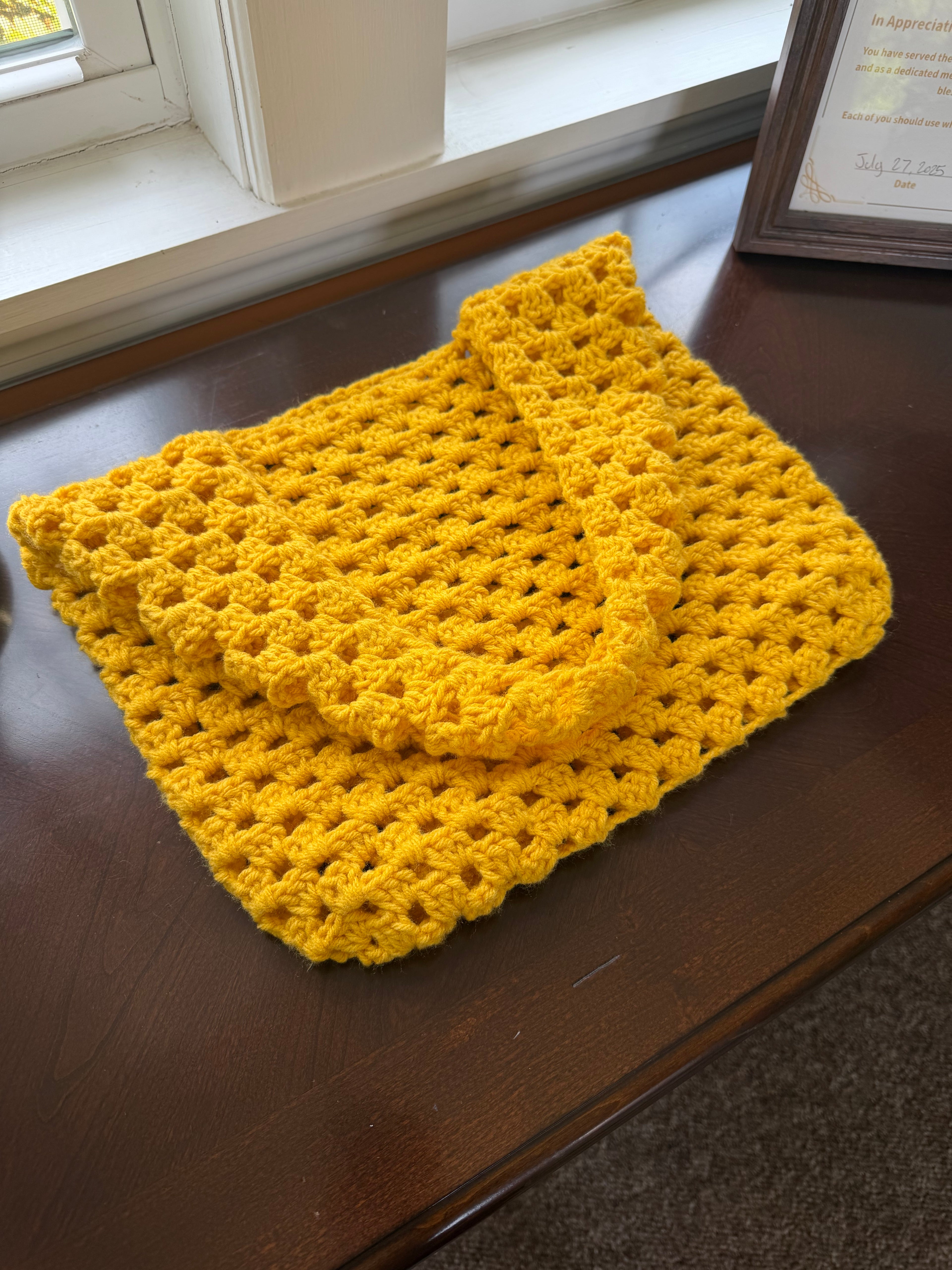 Mesh Shoulder Bag