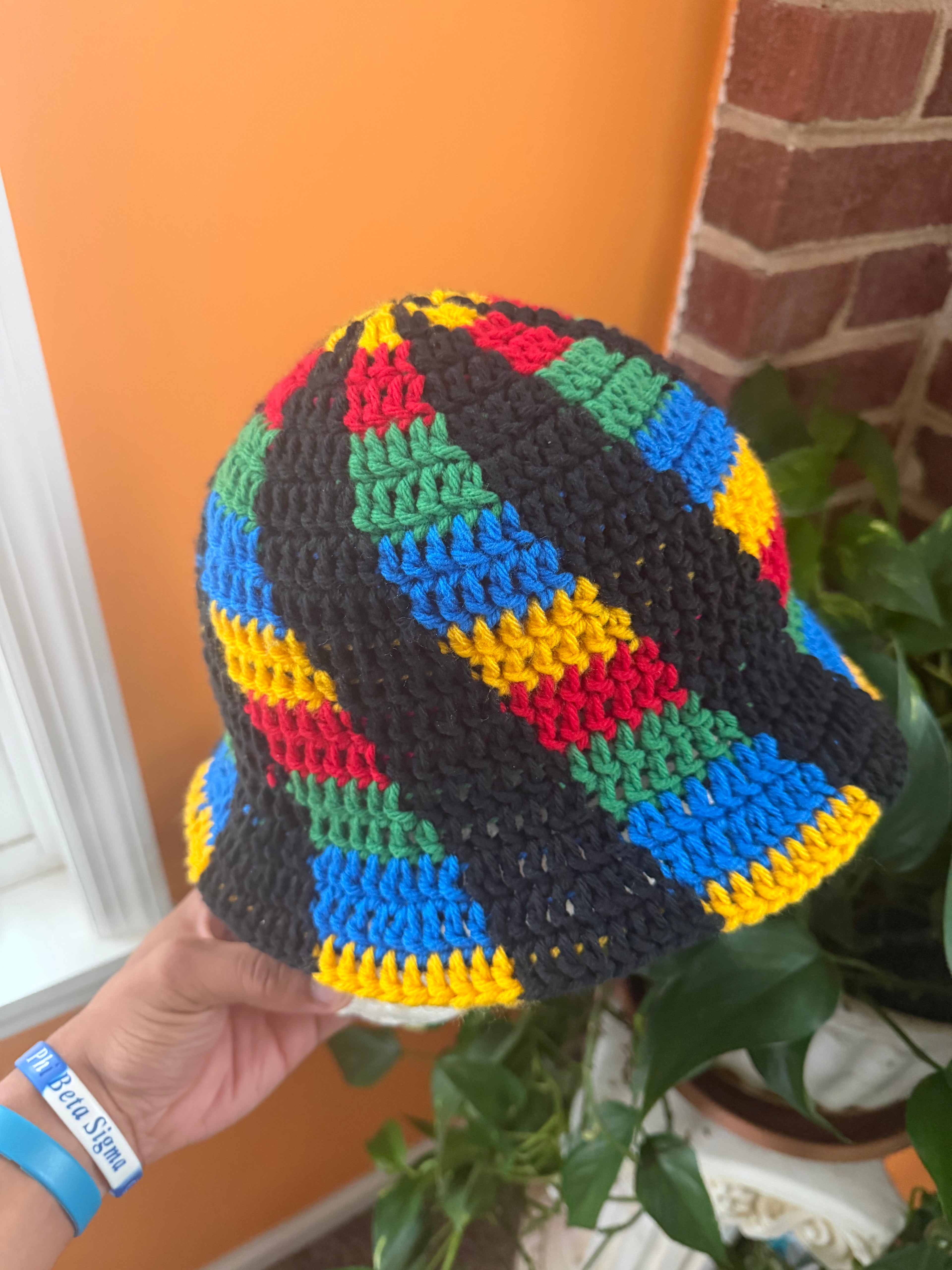 Retro Spiral Bucket Hat
